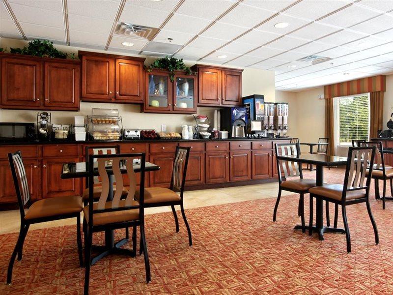 Baymont By Wyndham Savannah South Georgetown Exteriör bild