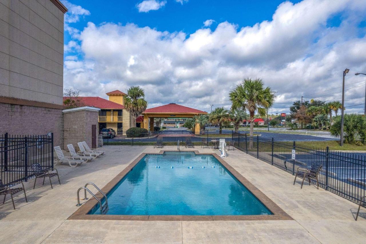 Baymont By Wyndham Savannah South Georgetown Exteriör bild